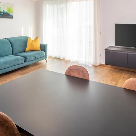 Panoramic Rudi ガルダ