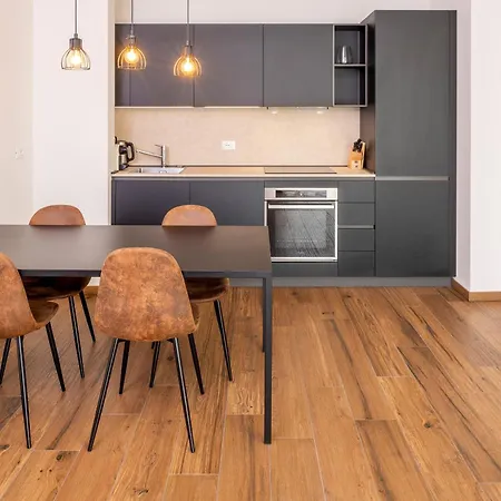 Panoramic Rudi * ガルダ