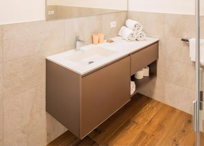 Panoramic Rudi 公寓 *